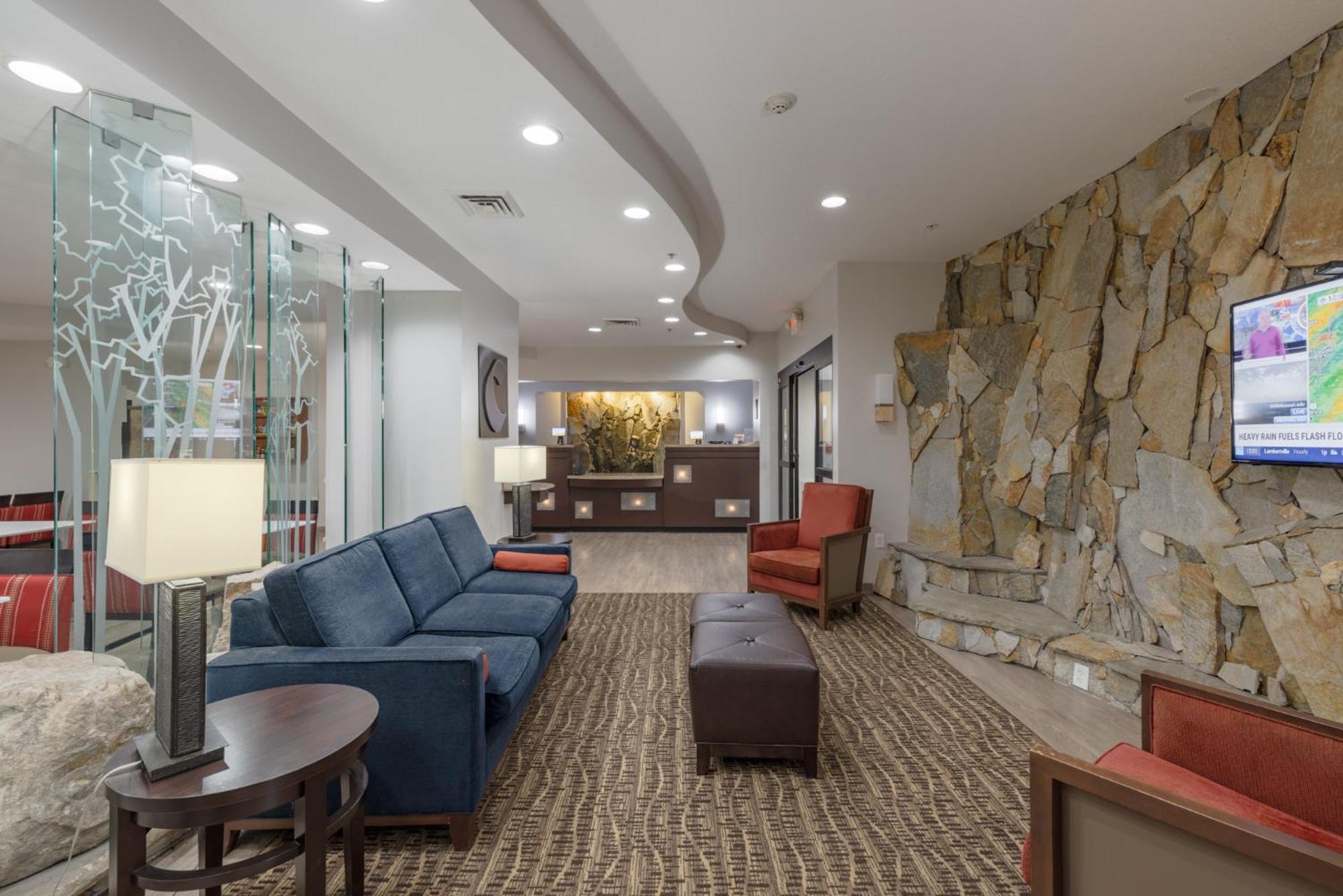 Hotel Comfort - Toledo South 3*
